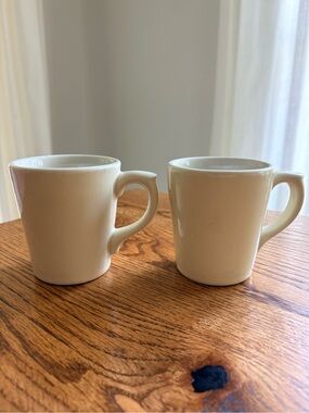 VTG Hall 599 Classic Cream Ceramic Coffee Mugs - Set of 2